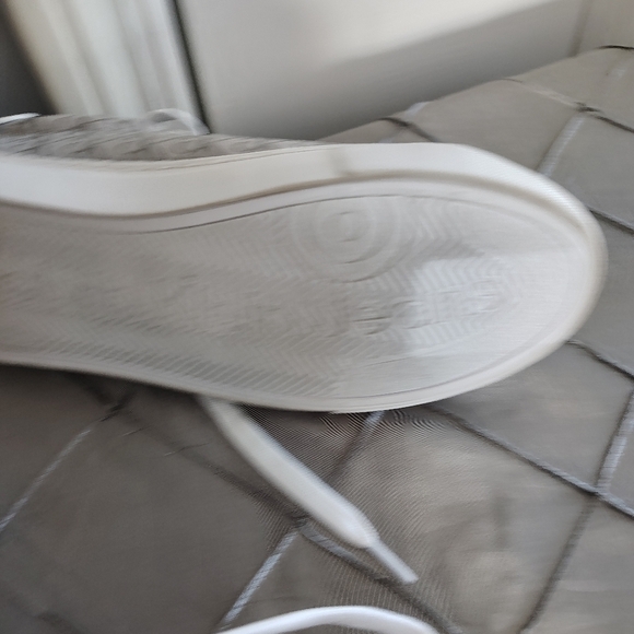 Calvin Klein Charli Grey Logo Low Top Sneakers on 9M - Picture 8 of 9